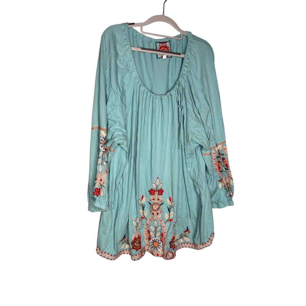 Johnny Was blue floral embroidered plus size women's tunic peasant blouse boho